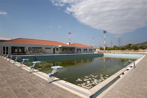 Abandoned swimming pool from Athens Olympics (2004) site. | Abandoned ...