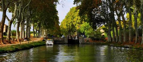 A Unique Holiday in the Heart of Nature on the Canal du Midi ...