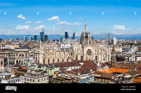 Aerial view of Duomo di Milano gothic cathedral church in Milan, Italy ...