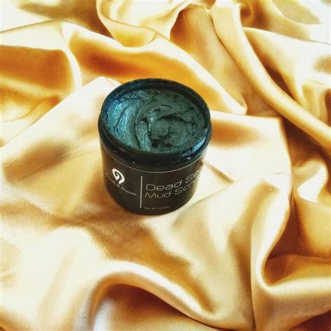 Chauth and Nagsan Dead Sea Mud Scrub Review – Ani Speak