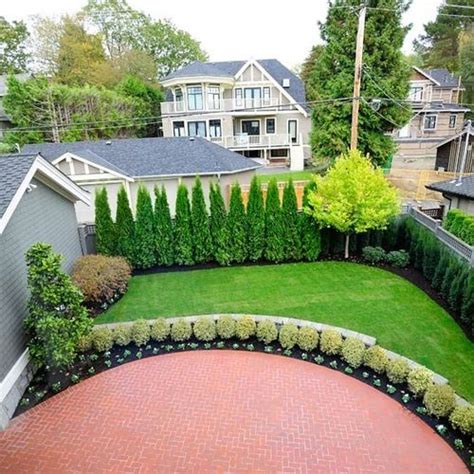 Privacy Landscaping Ideas Ideas, Pictures, Remodel and Decor | Privacy ...