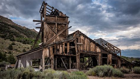 Abandoned churches left to decay around the USA