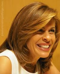 Hoda Kotb — pleasure in simple things Classic Hairstyles, Formal ...