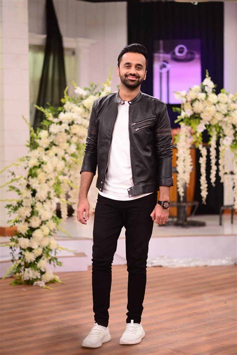 Birthday Pictures of Waseem Badami In Nida Yasir Morning Show - Showbiz Pakistan