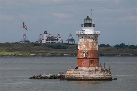 Staten Island Circumnavigation #14 | Robbins Reef Lighthouse… | Flickr