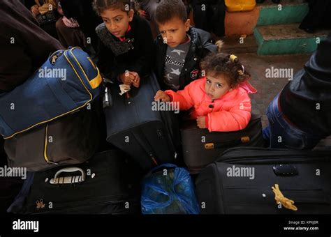 Khan Younis, Gaza Strip, Palestinian Territory. 17th Dec, 2017 ...