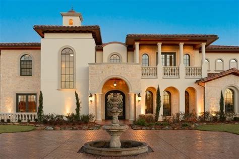 Are Mediterranean-Style Homes Losing Their Charm? | Spanish style homes, Mediterranean style ...