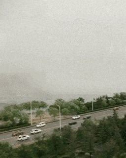 The Edge Of A Rainstorm | Funny Pictures, Quotes, Pics, Photos, Images. Videos of Really Very ...