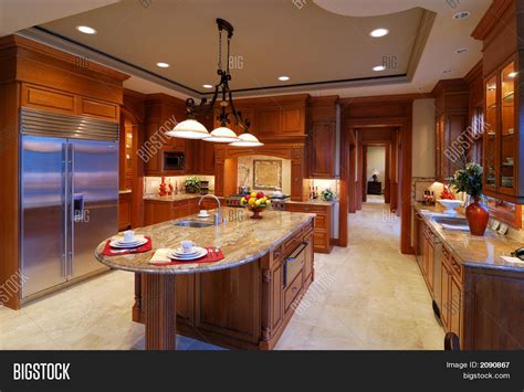 Big Kitchen Image & Photo | Bigstock