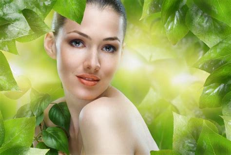 21 Benefits of Tea Tree Oil for Skin, Hair, and Health