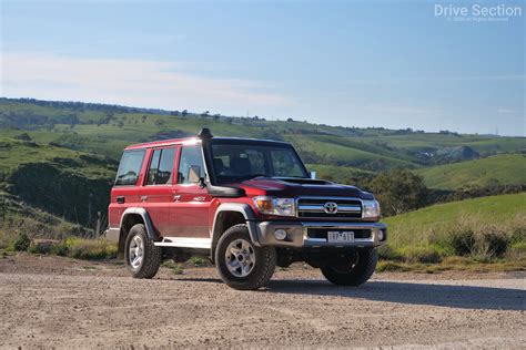 2020 Toyota LandCruiser 76 GXL Review – Drive Section