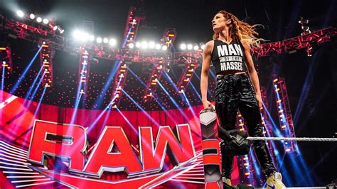 VIDEO: Becky Lynch Reacts Backstage To WWE Raw 'Mistake' - WrestleTalk