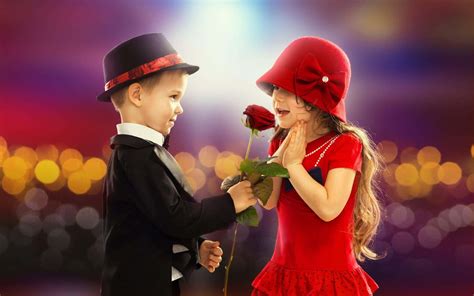 Cute Children Love Wallpaper