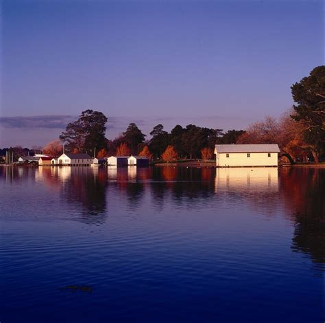 The stunning Lake Wendouree in Ballarat, Victoria, Australia. Melbourne Victoria, Victoria ...