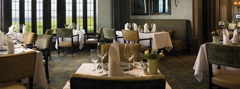 Ocean View Restaurant | Fine Dining in Clare | Trump Hotels