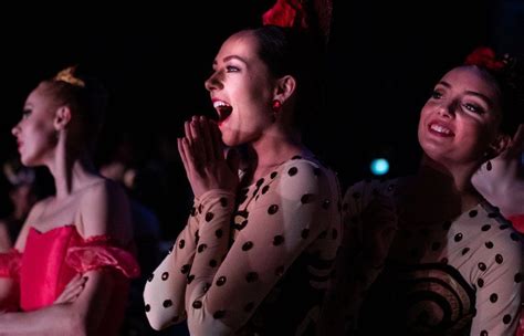 Backstage at the Pacific Northwest Ballet ‘Nutcracker’ | The Seattle Times