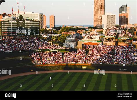 Baseball match in Chicago stadium Stock Photo - Alamy