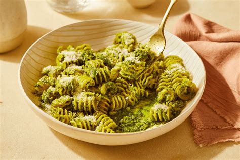 Rocket Pesto Recipe – Pasta Evangelists