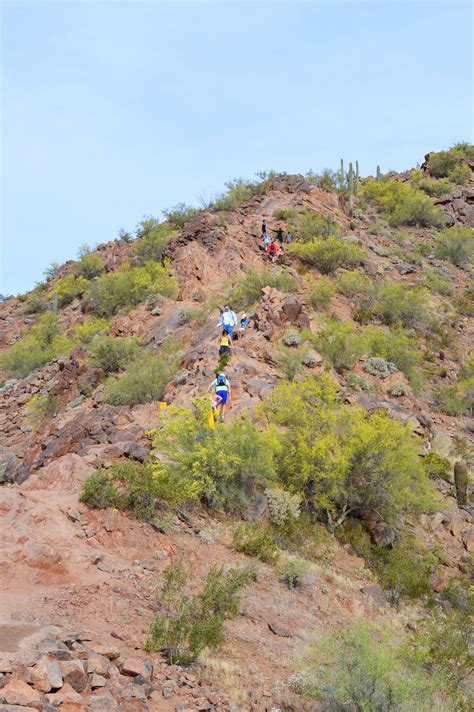 Conquer Camelback Mountain - A Thrilling Hiking Adventure