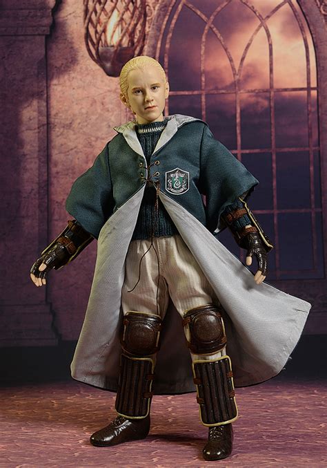 Review and photos of Harry Potter, Draco Malfoy Quidditch 1/6th action figures