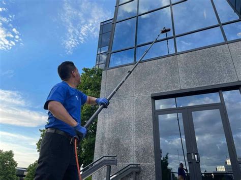 Exterior Pole Window Cleaning | Skyline Clean