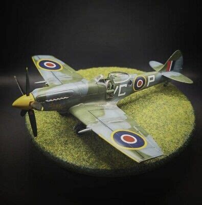 Airfix 1:48 Supermarine Spitfire FR Mk.XIV Model, Professionally Built ...