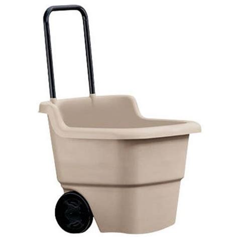 5 Best Wheelbarrow Reviews for 2024 (Buying Guide)