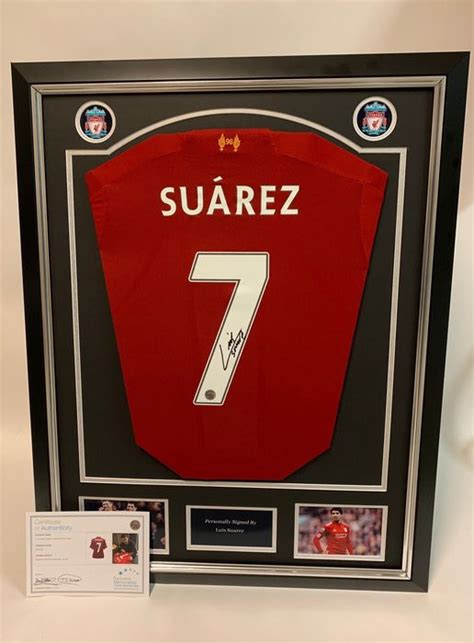 Liverpool - Luis Suarez - Signed Footballshirt - Catawiki