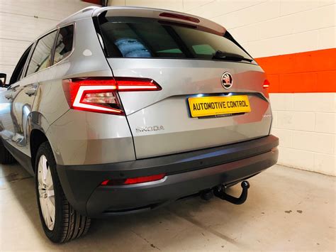 Skoda Karoq detachable towbar - Towbars 247