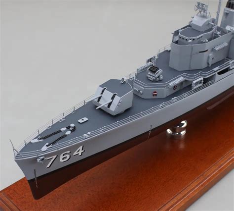 SD Model Makers: US Navy Gearing Class Destroyer Model