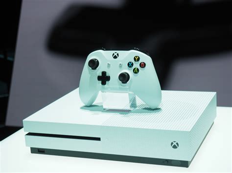 Behold the Xbox One S and Design Lab controllers in all their glory | TechCrunch