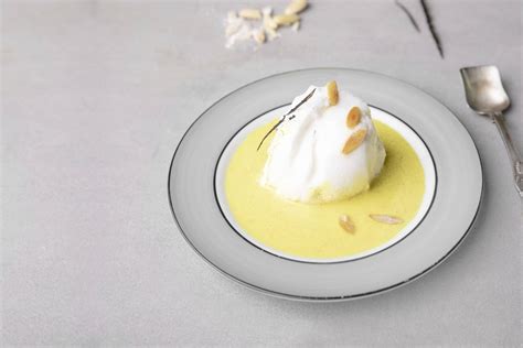 Île Flottante with Turmeric Recipe by Julian Kutos | Kotányi