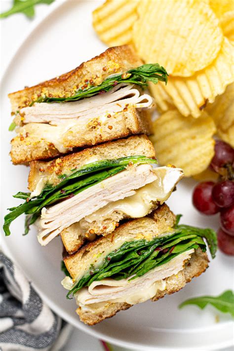 Cold Brie Sandwich Recipes | Dandk Organizer