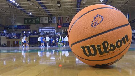 FGCU hoops riding momentum after upset win over then No. 7 FAU