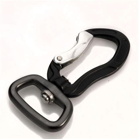 swivel carabiner hook | Dog leash, Pet leashes, Carabiner