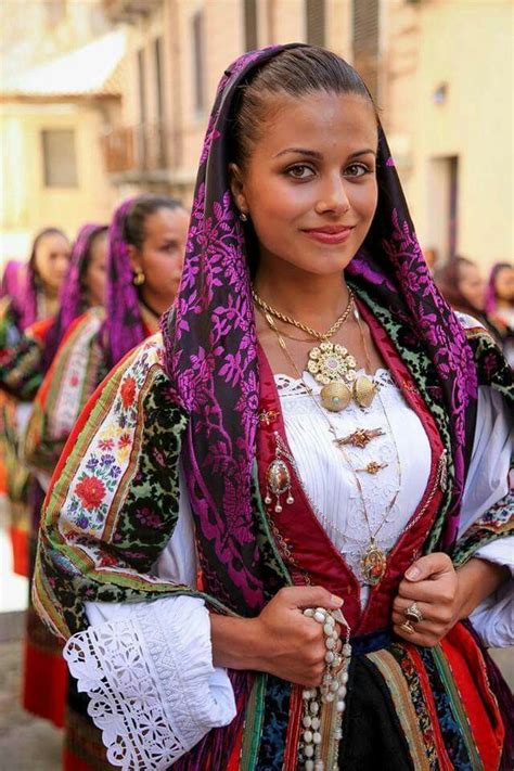 A Progression of Things: Sardinian Traditional Dress