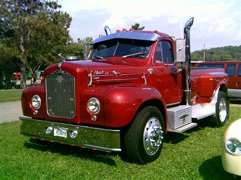 24 best Mack Truck Pictures: Old Mack Trucks images on Pinterest | Mack ...