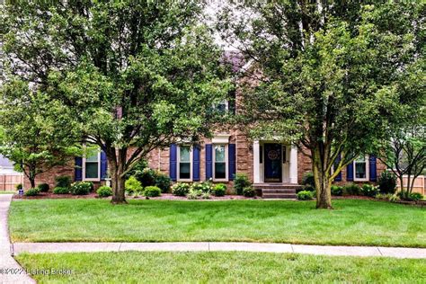 40220, KY Real Estate & Homes for Sale | realtor.com®