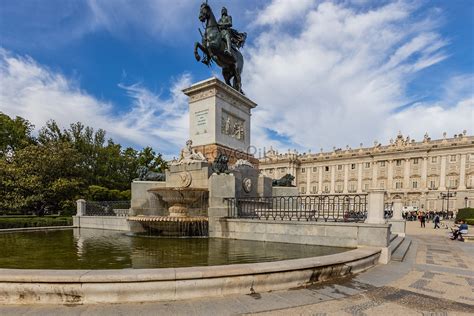 Madrid Palace Garden Spain Picture And HD Photos | Free Download On Lovepik