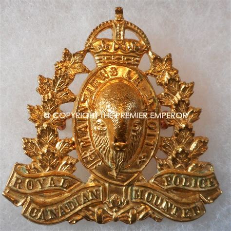 Canada. Royal Canadian Mounted Police cap badge. (Near Mint Condition ...