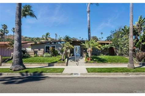 2258 W Paseo Del Mar, San Pedro, CA 90732 | MLS# SB17132951 | Redfin