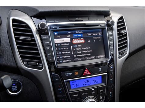 2016 Hyundai Elantra: 80 Interior Photos | U.S. News