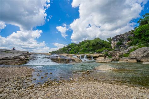 8 Captivating Texas Waterfalls You Absolutely Need to See - Territory ...