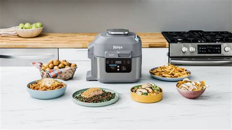 Ninja Speedi Rapid Cooker air fries, steams & grills meals in just 15 ...