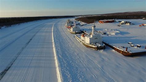 Highway to the Arctic – Canada's Ice Roads