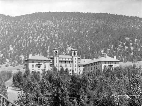 The Haunted History of the Hotel Colorado - Glenwood Springs