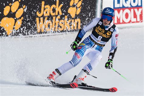 Vlhová second after Robinson in women's giant slalom event in Slovenia ...