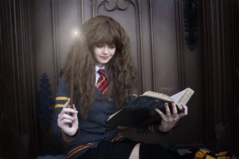 My Hermione Granger Cosplay! : r/harrypotter