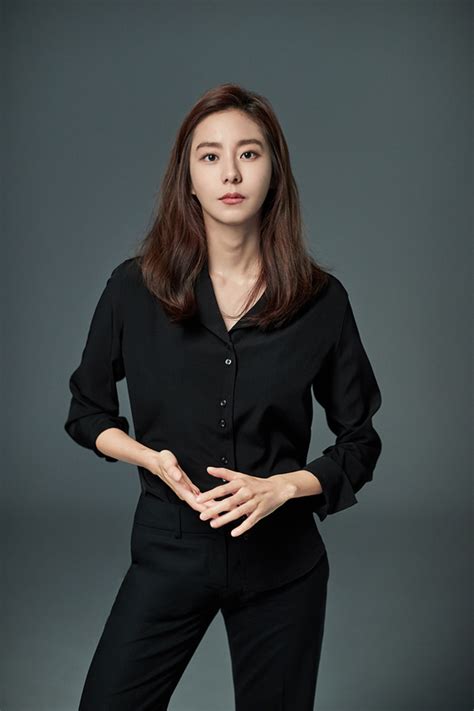 Uee cast in KBS2 drama “Self-Reliance of Hyo-Sim’s Family” | AsianWiki Blog