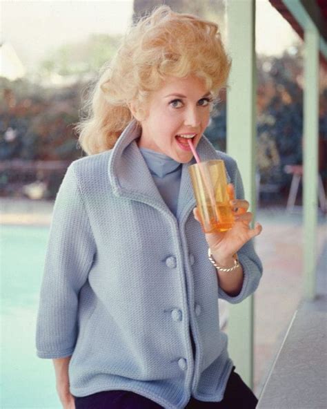 45 Beautiful Pics of Donna Douglas in the 1950s and '60s ~ Vintage Everyday